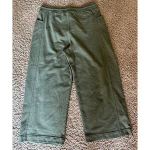 Women's Title Nine Bonfire Wide Leg Cropped Pants in Green Heather, Size Medium
